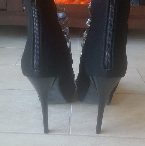 *BRAND NEW* Qupid Platform Pumps - Picture 5 of 7
